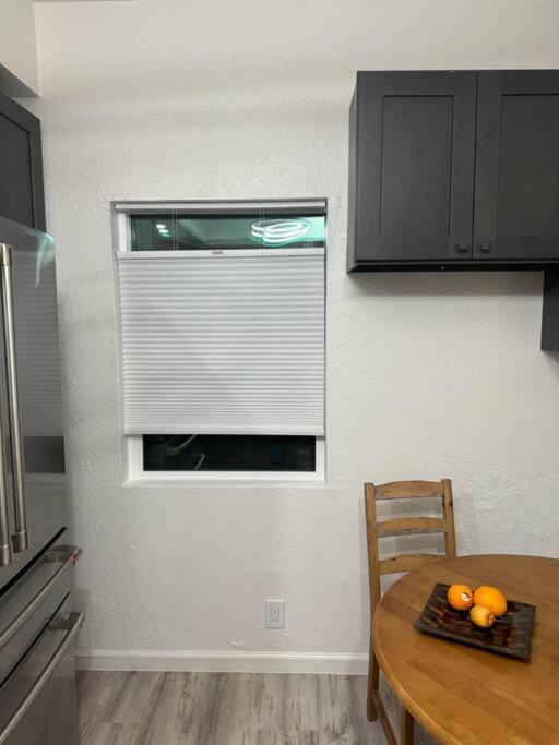 Bumblebee House Apartman Oakland Kültér fotó