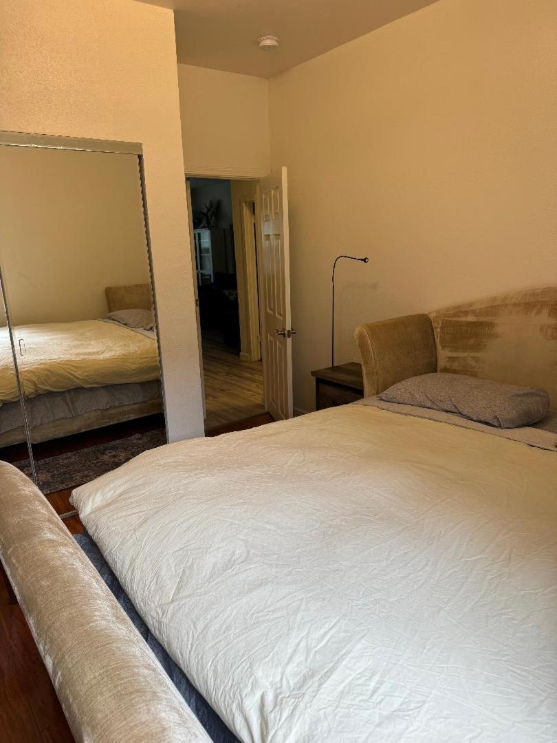Bumblebee House Apartman Oakland Kültér fotó