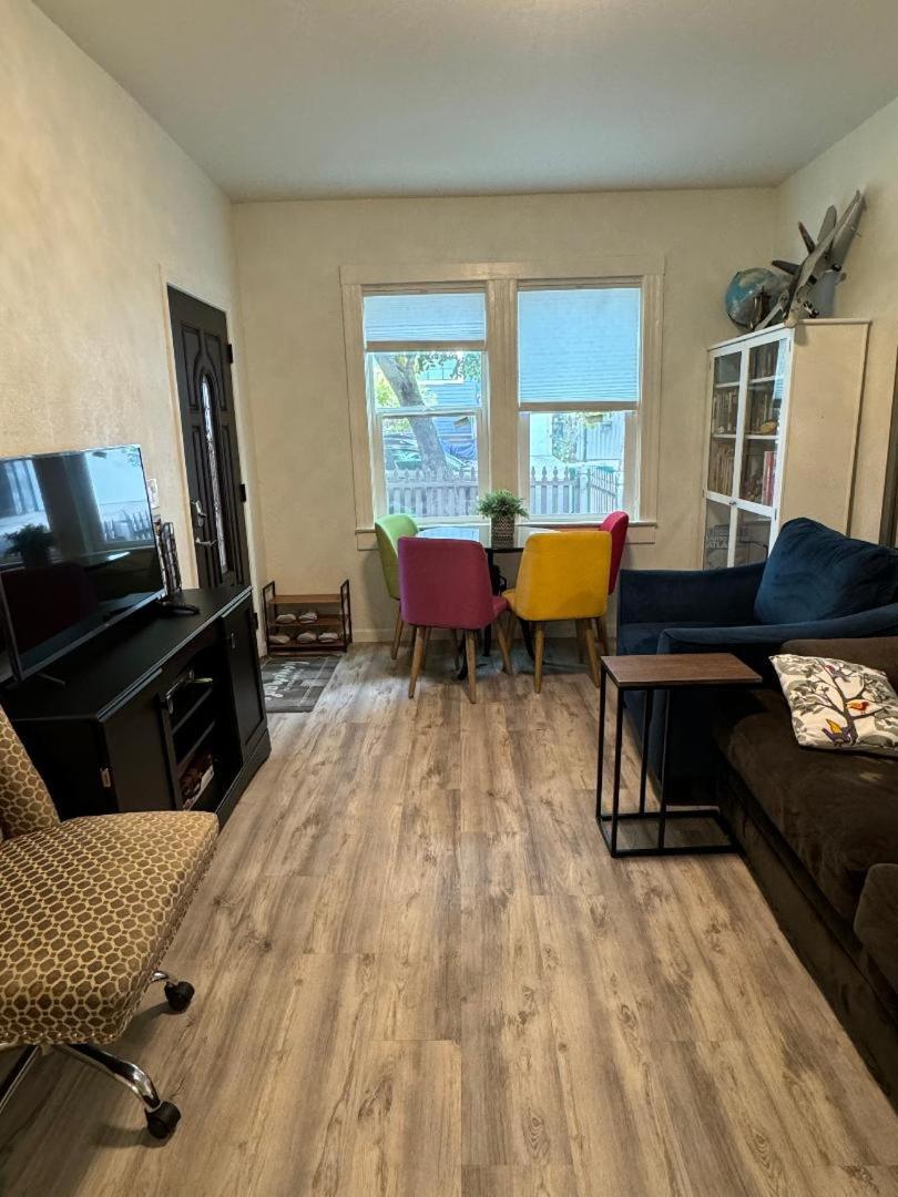 Bumblebee House Apartman Oakland Kültér fotó